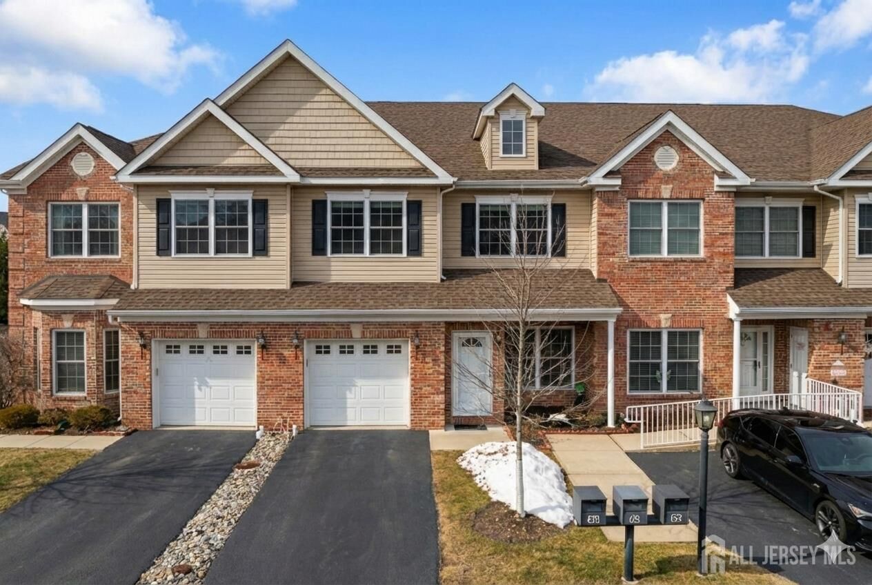 Property Photo:  66 Morgan Way  NJ 08831 