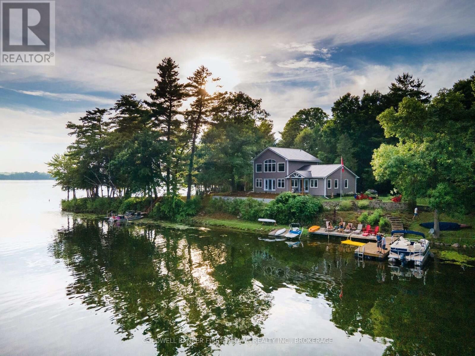 Property Photo: 114 Lb 7A Railroad Street ON K0E 1N0