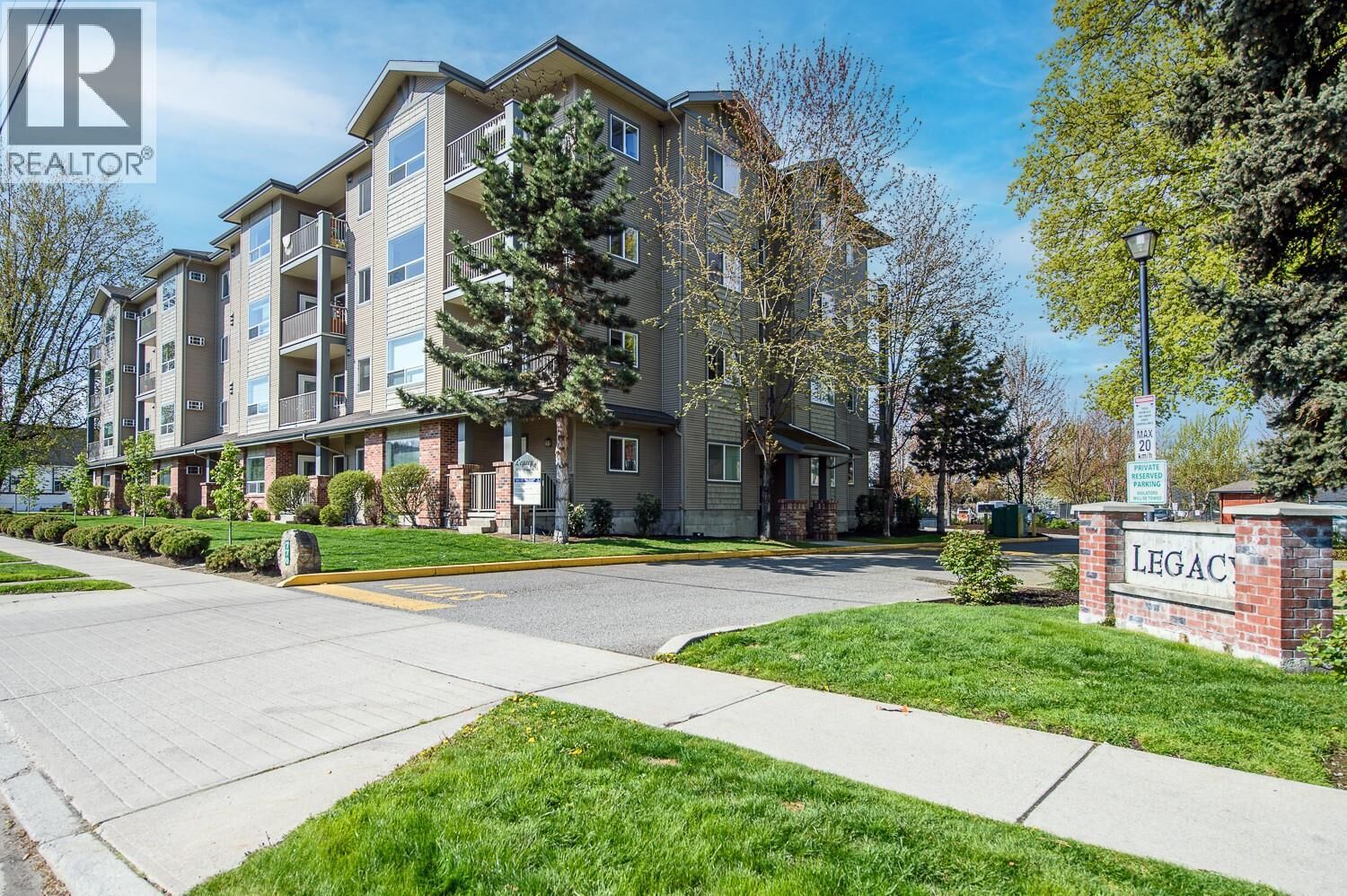 Property Photo: 770 Rutland Road 208 BC V1X 3B7