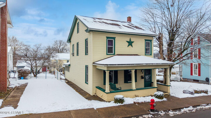 Property Photo: 973 Vine Street PA 17821