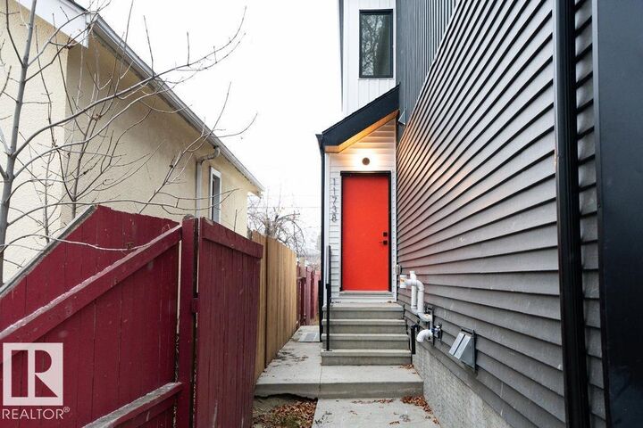 Property Photo:  11738 91 Street NW  AB T5B 4B3 