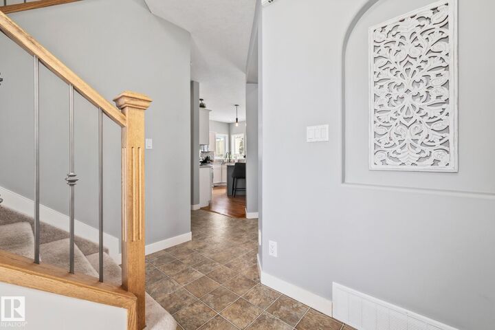 Property Photo:  21 Huntington Crescent  AB T7X 4K6 
