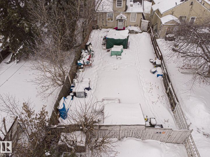 Property Photo: 11321 101 Street NW AB T5G 2A6