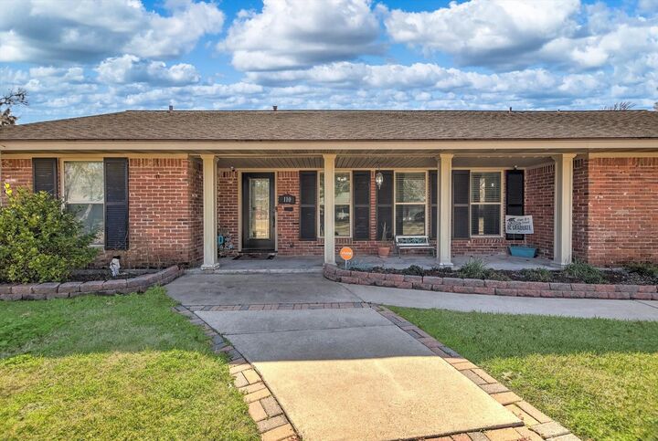 Property Photo:  110 Daisy Street  TX 77566 