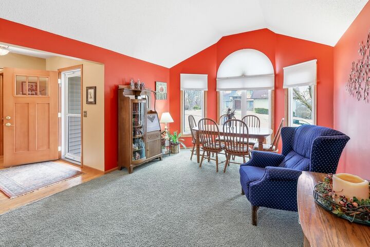 Property Photo:  1216 Big Rock Park Road  IA 50219 