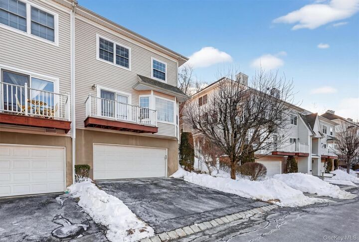 Property Photo:  104 Crystal Hill Drive  NY 10970 