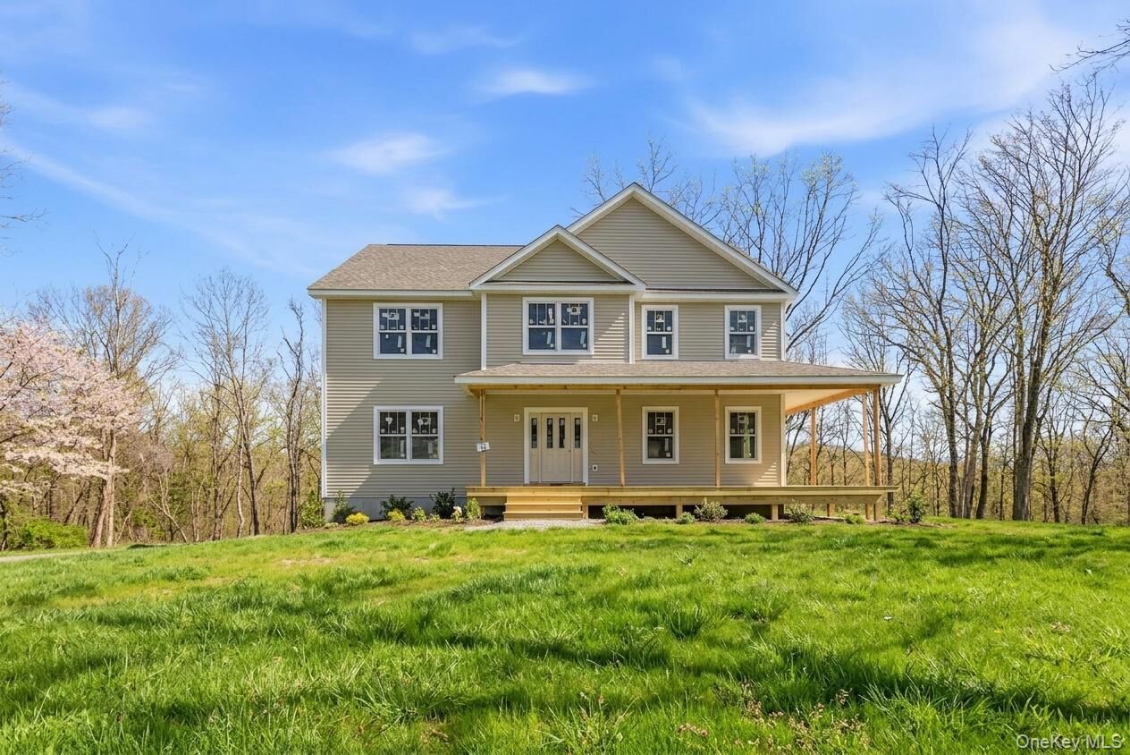 Property Photo:  194 South Road  NY 12531 