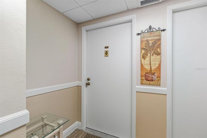 Property Photo: 631 Alhambra Road 801 FL 34285