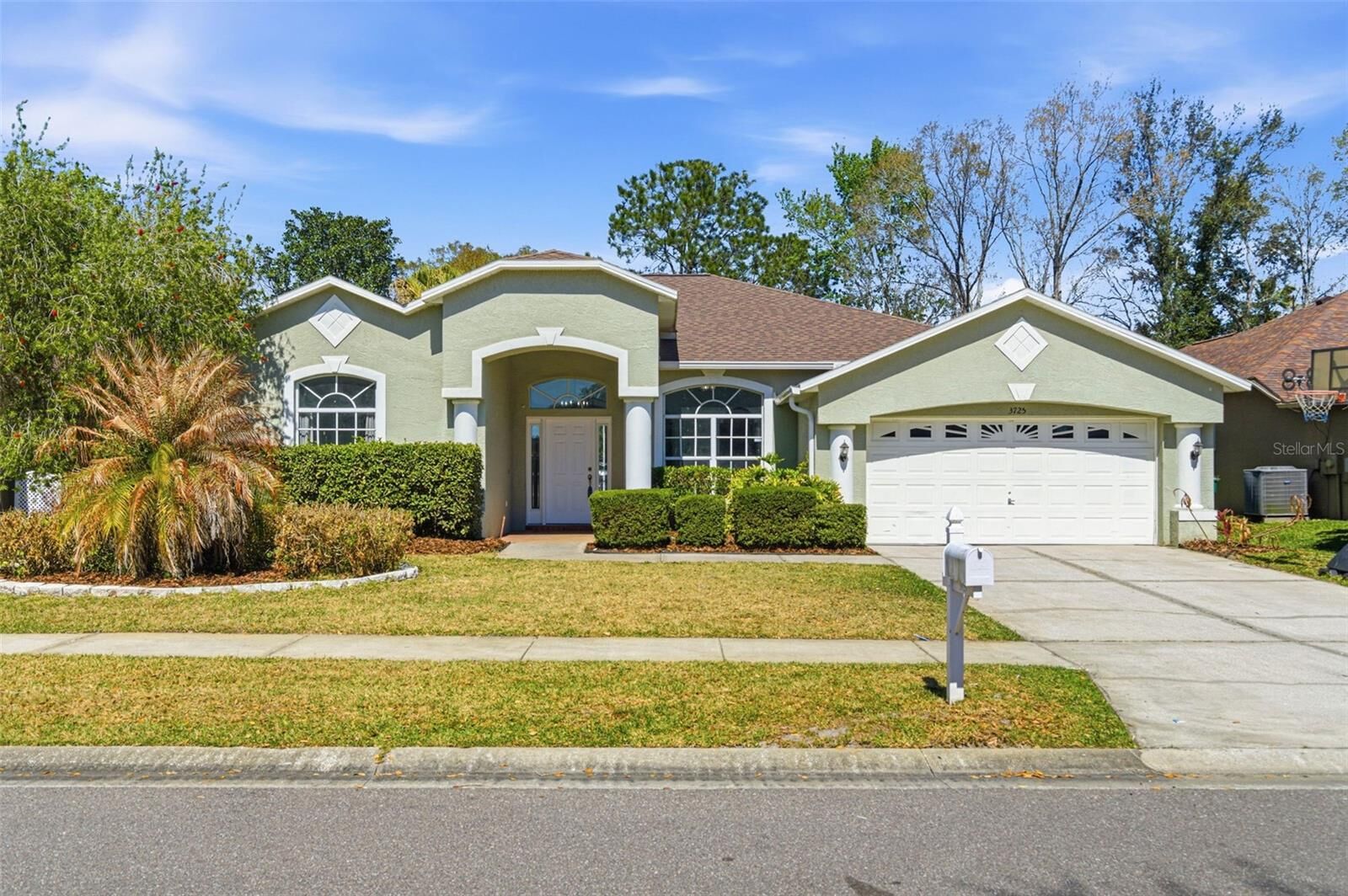 Property Photo:  3725 Grand Forks Drive  FL 34639 