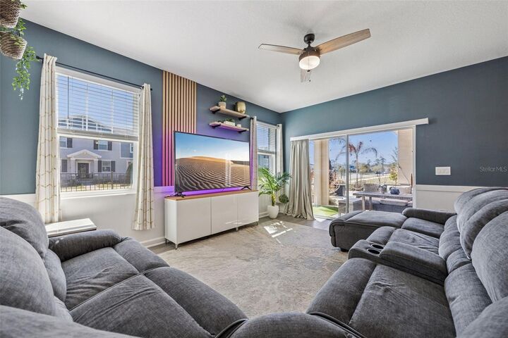 Property Photo: 11878 Language Way FL 32832