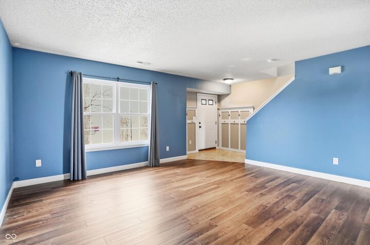 Property Photo: 2295 Lakecrest Drive IN 47201