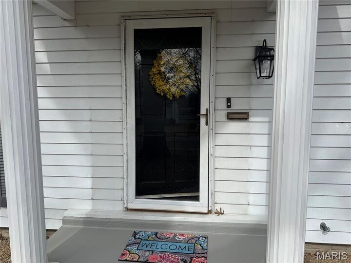 Property Photo:  115 Hawbrook Place  IL 62052 