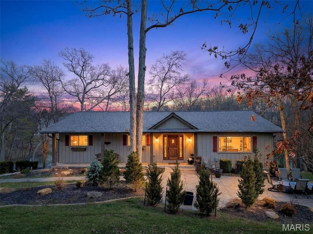 Property Photo:  12 Prairie Lake Court  MO 63385 