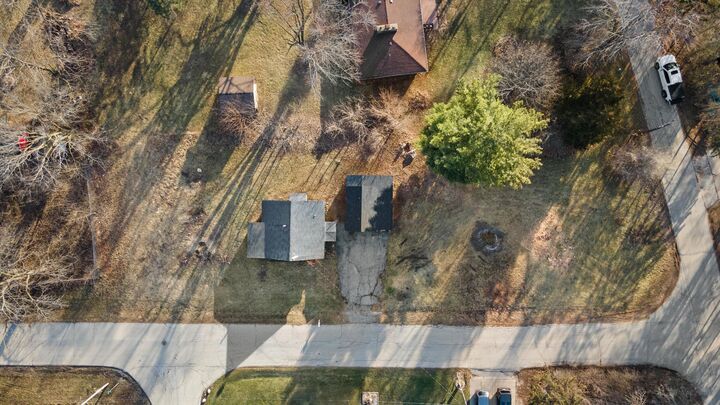 Property Photo:  S67w18711 Emerald Dr  WI 53150 