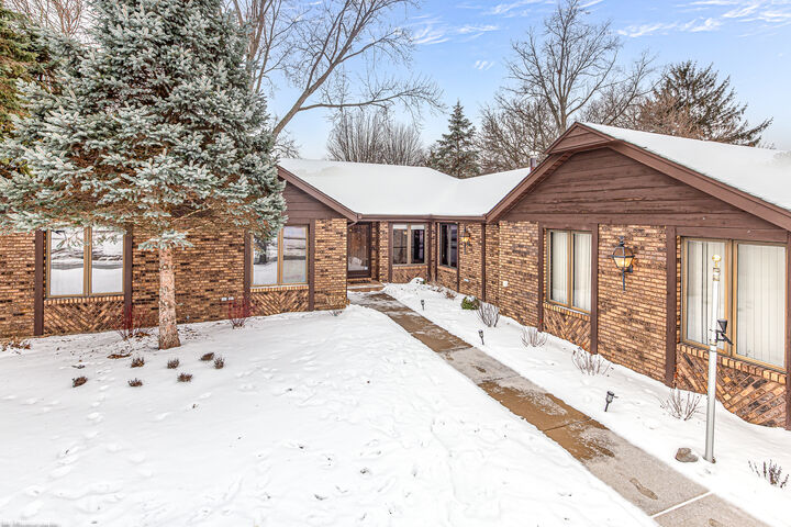 Property Photo: 6729 W Menominee Parkway IL 60463