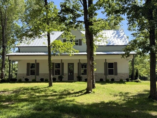 Property Photo:  579 Lower Halls Mill Rd  TN 37160 