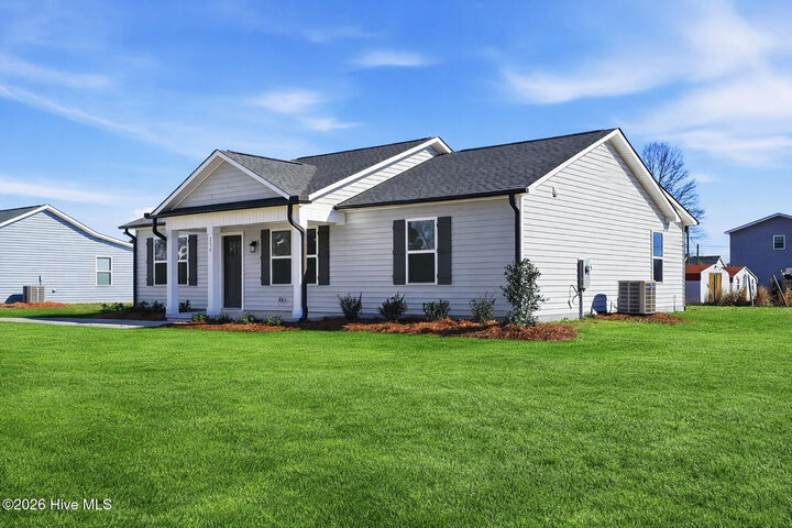 Property Photo:  236 Rae Street  NC 28398 