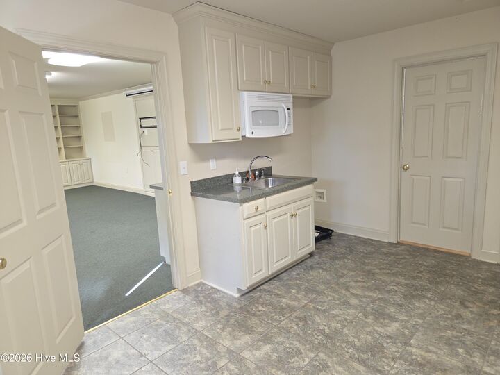 Property Photo:  3051 Sunset Avenue B  NC 27804 