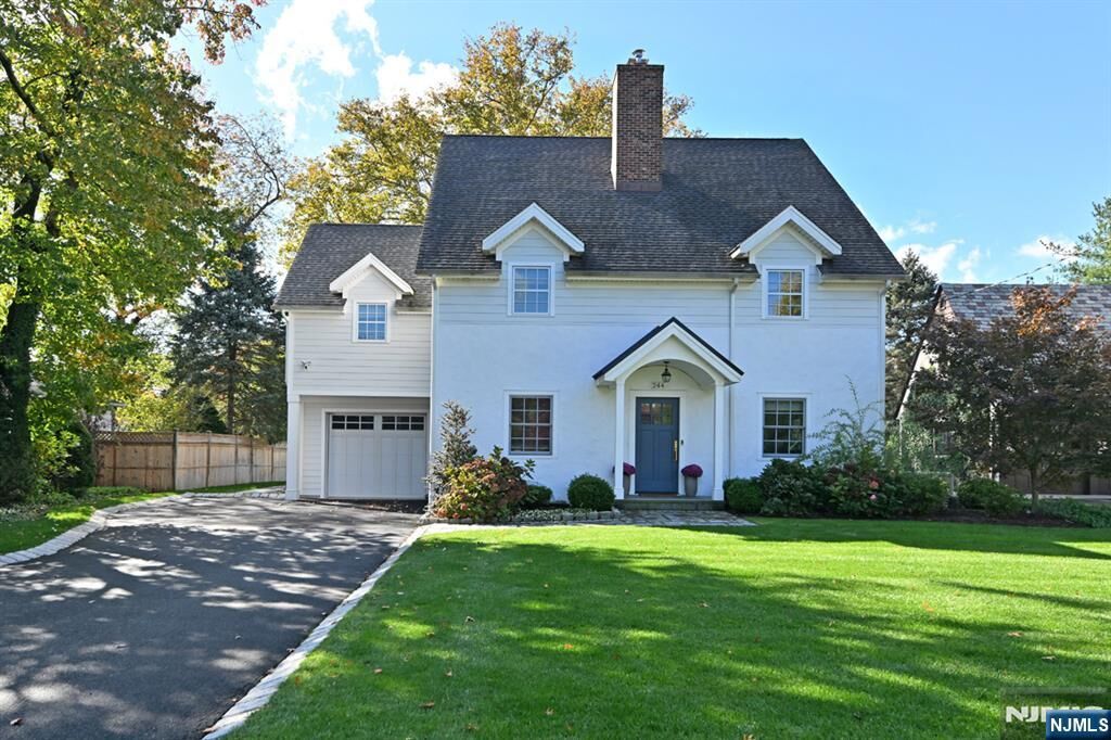 Property Photo:  244 Ackerman Avenue  NJ 07423 