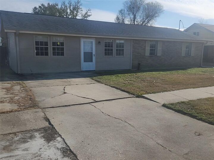 Property Photo:  303 Bellaire Drive  LA 70360 