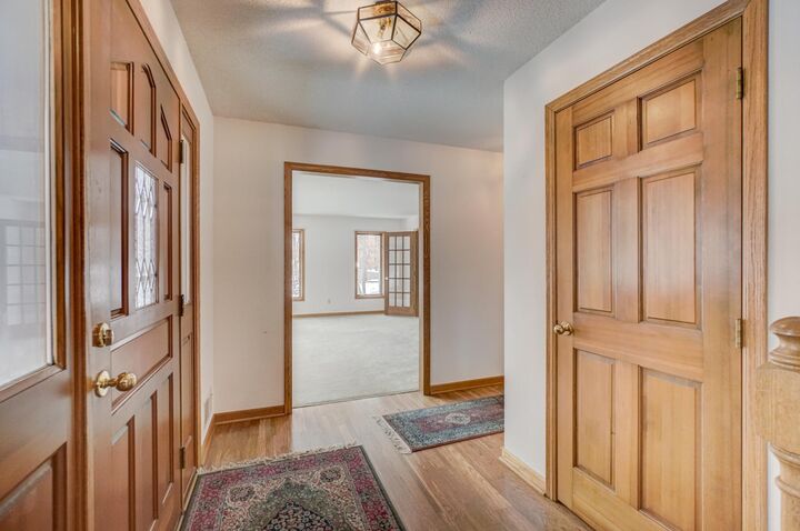 Property Photo: 6155 Woodchuck Circle MN 55110