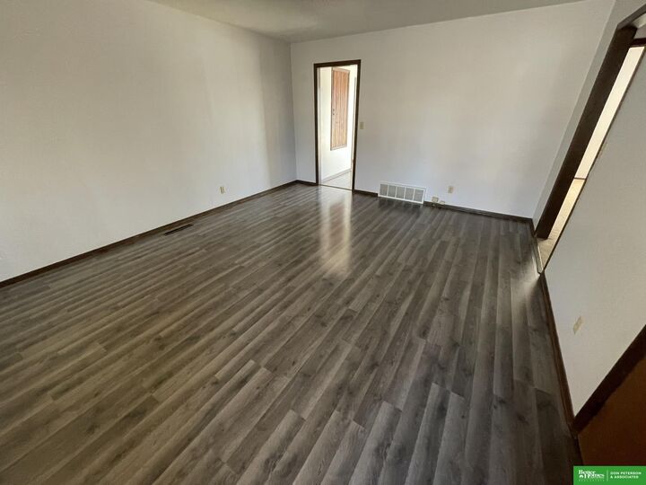 Property Photo: 1427-1429 Ohio Street NE 68025