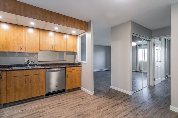 Photo de la propriété:  1915 Pacific Court 407  BC V1Y 8B3 