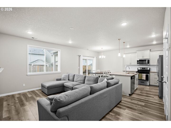 Property Photo:  56 Shore Dr  OR 97051 