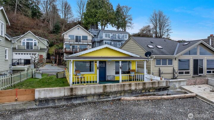 Property Photo: 746 Maple Grove Road WA 98282