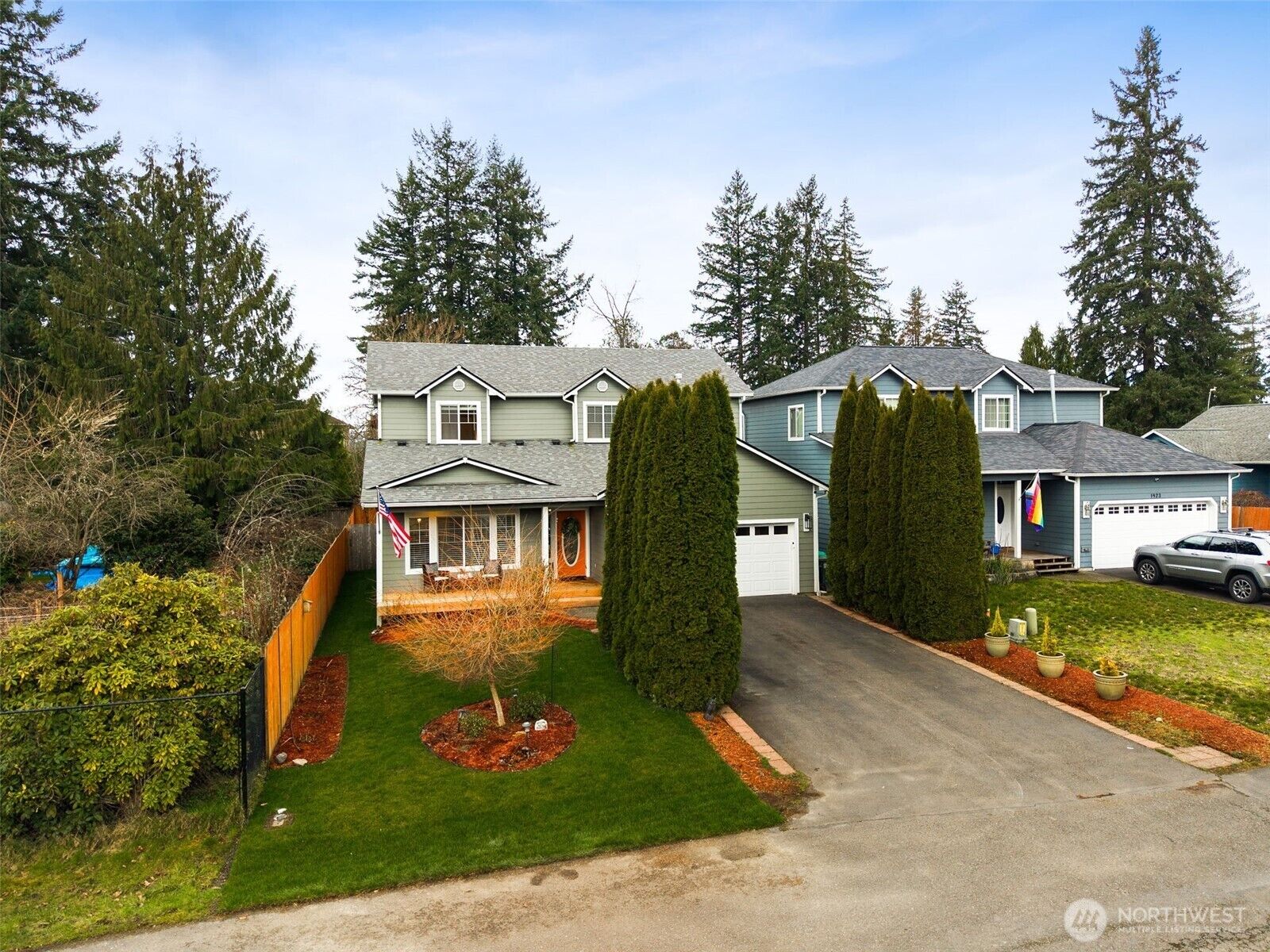 Property Photo:  1919  Pear Street NE  WA 98506 
