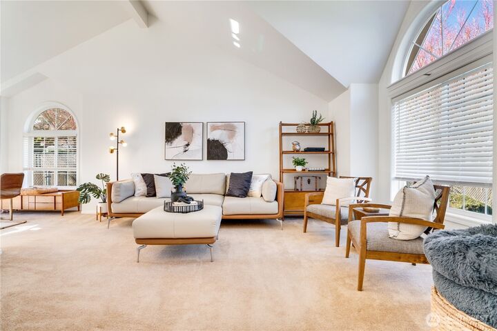 Property Photo:  33  Lakewood Oaks Drive SW  WA 98499 