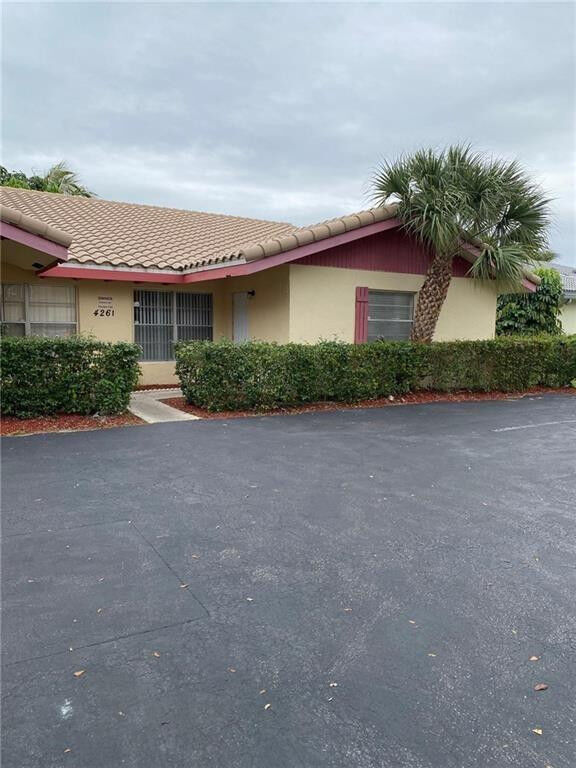 Property Photo:  4261 NW 114th Terrace  FL 33065 