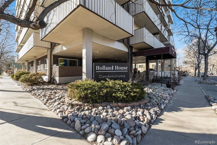 Property Photo:  1313 Steele Street 701  CO 80206 