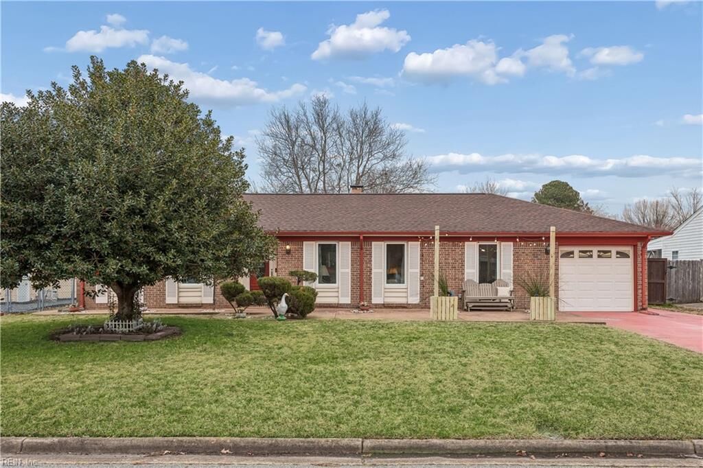 Property Photo: 2008 Steinem Ct VA 23464