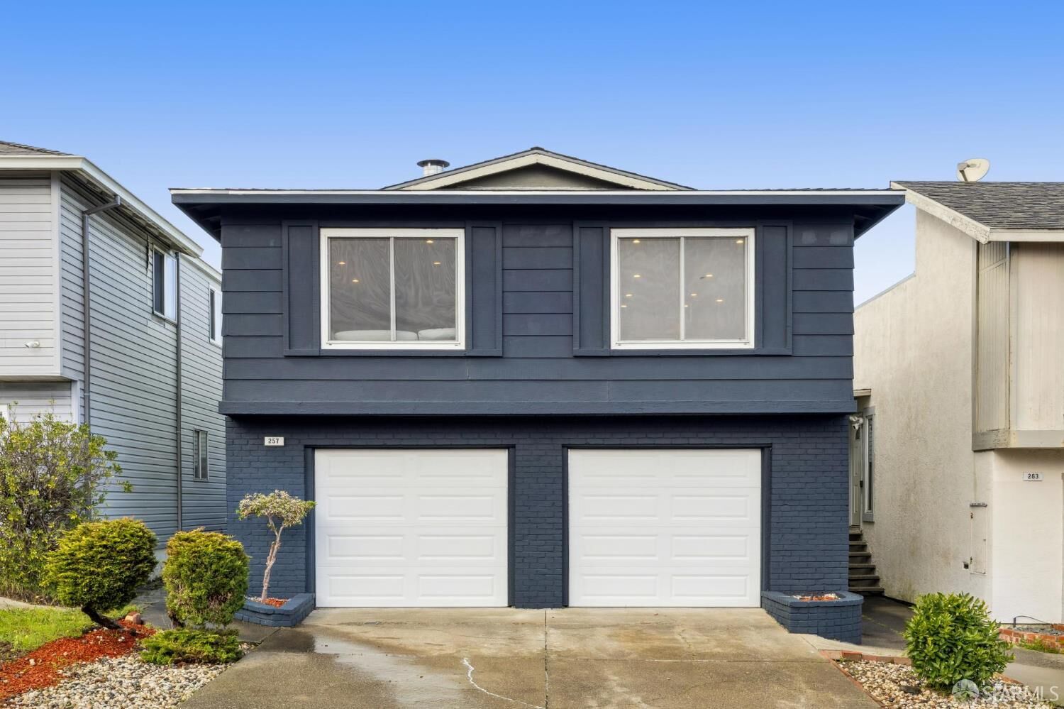 Property Photo:  257 Hampshire Court  CA 94015 
