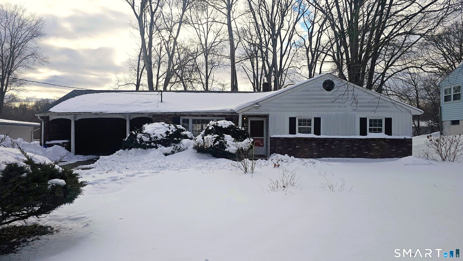 Property Photo:  12 Collins Drive  CT 06516 