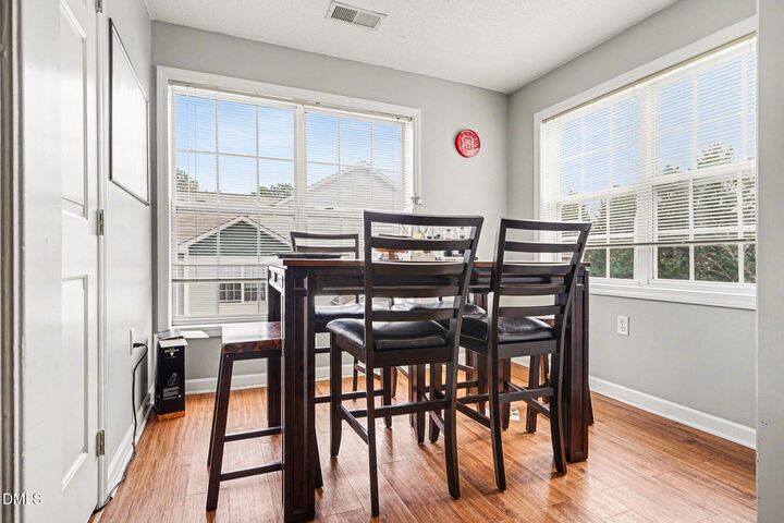 Property Photo:  1305 Kent Road 202  NC 27606 