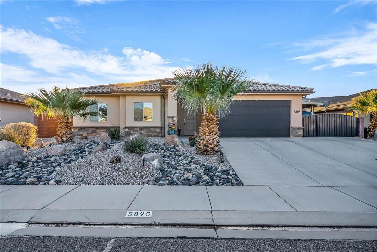 Property Photo:  5895 S Desert Crest Dr  UT 84790 