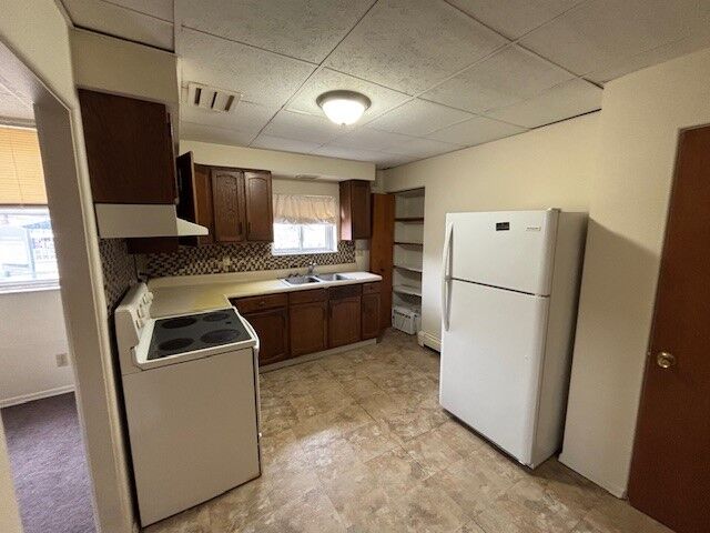 Property Photo: 327 S 5th St 1 PA 15644