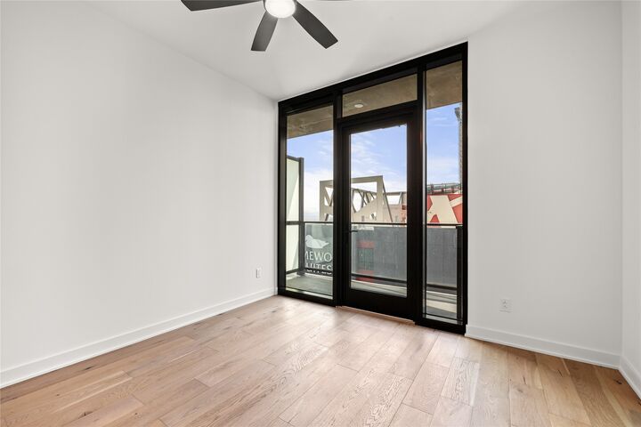 Property Photo:  84 East Avenue 1608  TX 78701 