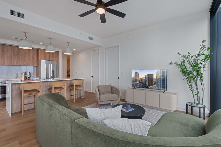 Property Photo:  84 East Avenue 1801  TX 78701 
