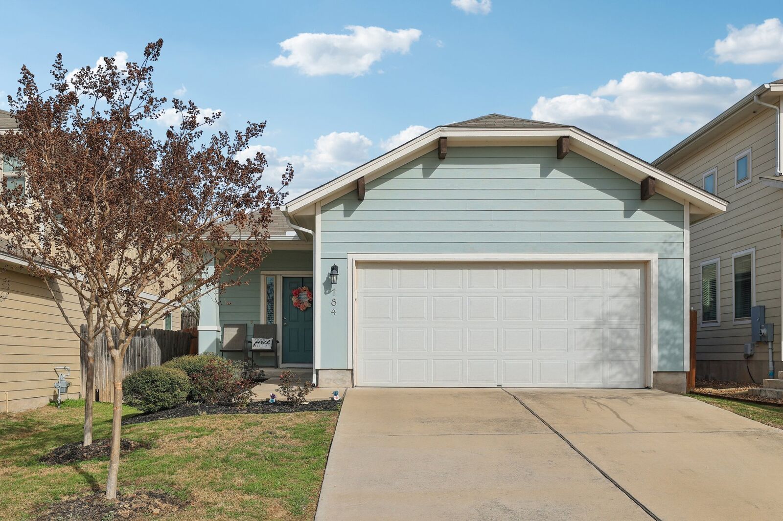 Property Photo: 184 Corvid Drive TX 78610