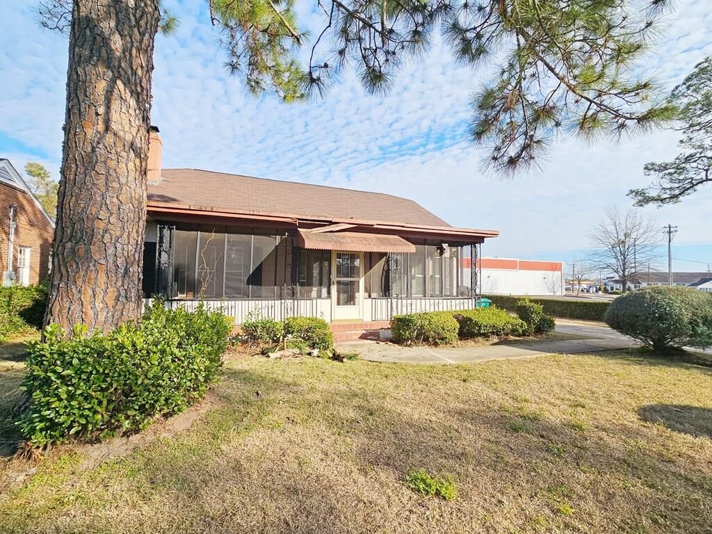 Property Photo:  502 Eugemar Drive  GA 31707 