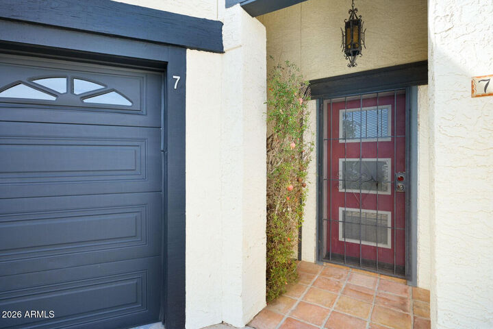 Property Photo: 2044 S Don Carlos -- 7 AZ 85202