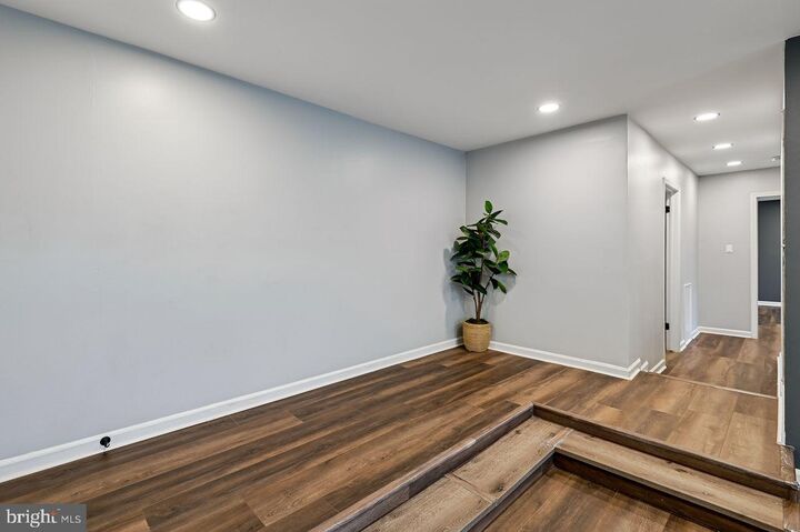 Property Photo:  19 Silverwood Circle 11  MD 21403 