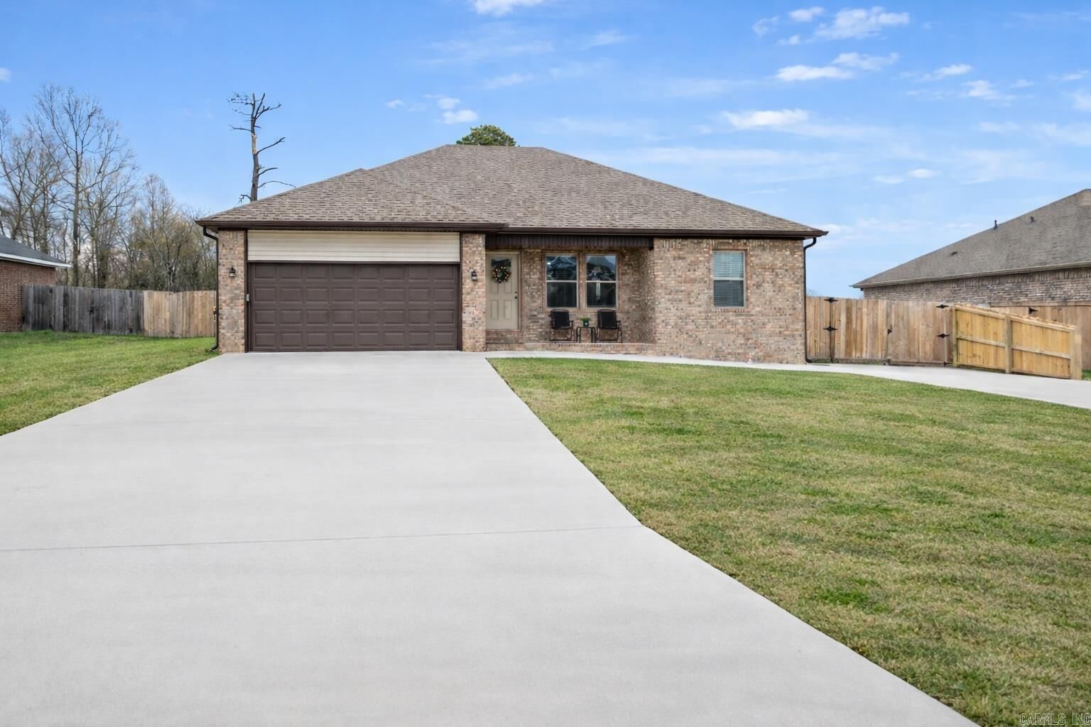 Property Photo: 606 Macy Ln AR 72012