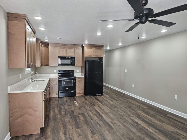 Property Photo:  800 S 3rd Avenue  AR 72450 