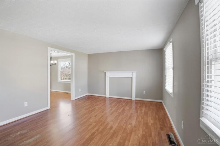 Property Photo:  6023 Squirehill Court  OH 45230 