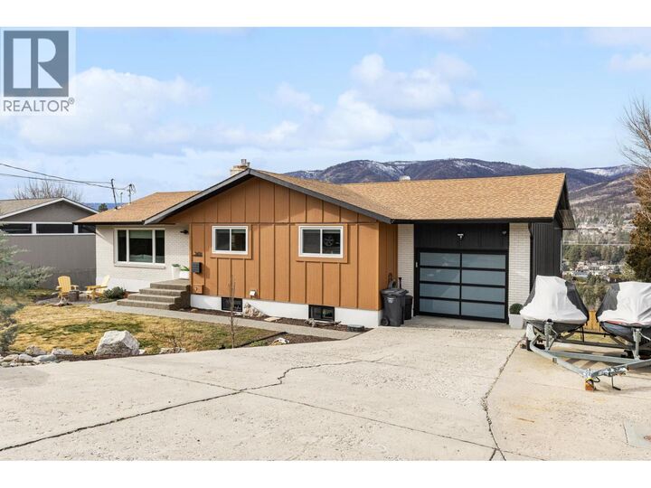 Property Photo: 2426 Collingwood Road BC V1Z 2C2