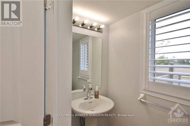 Property Photo:  201 Kingswell Street  ON K1T 0L1 